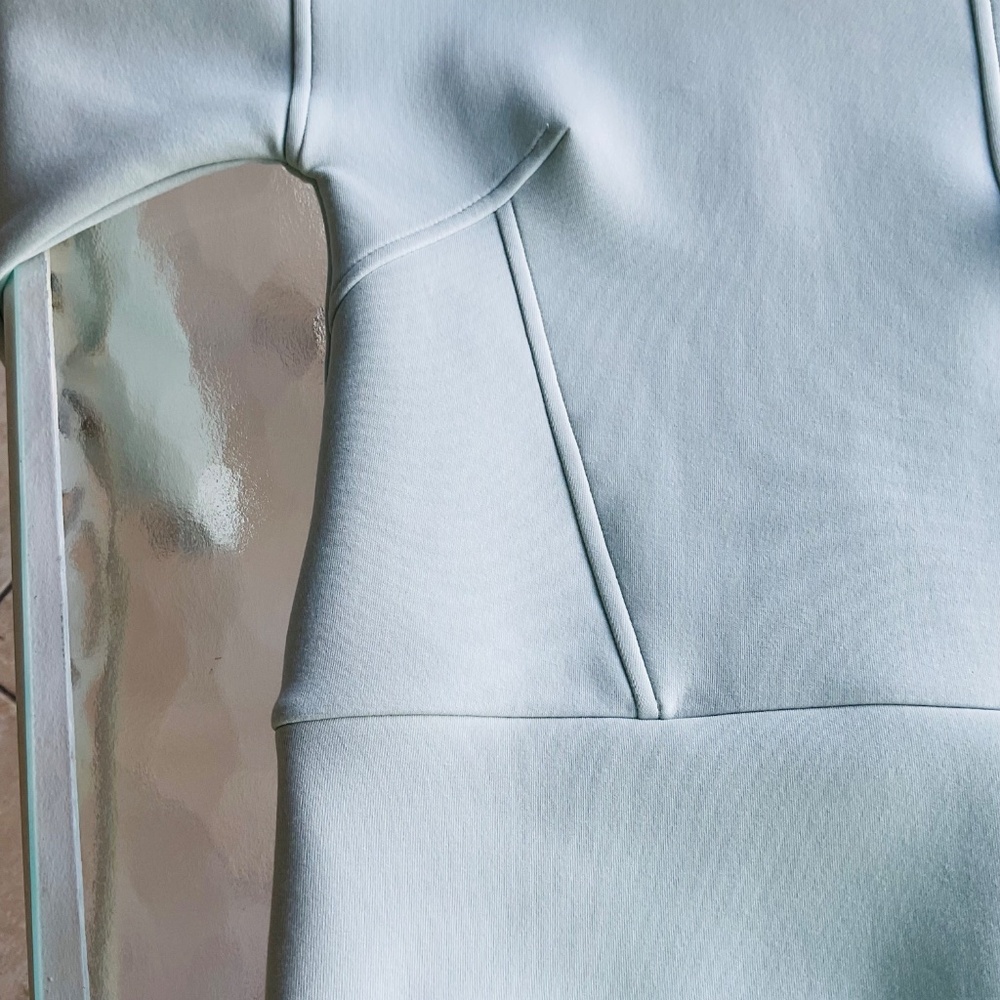 CALIA LONG SLEEVED TOP - Picture 5 of 9